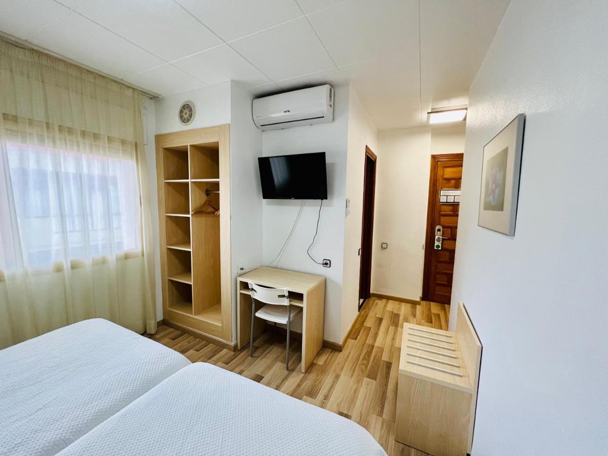 Hotel Tortosa Parc Extérieur photo